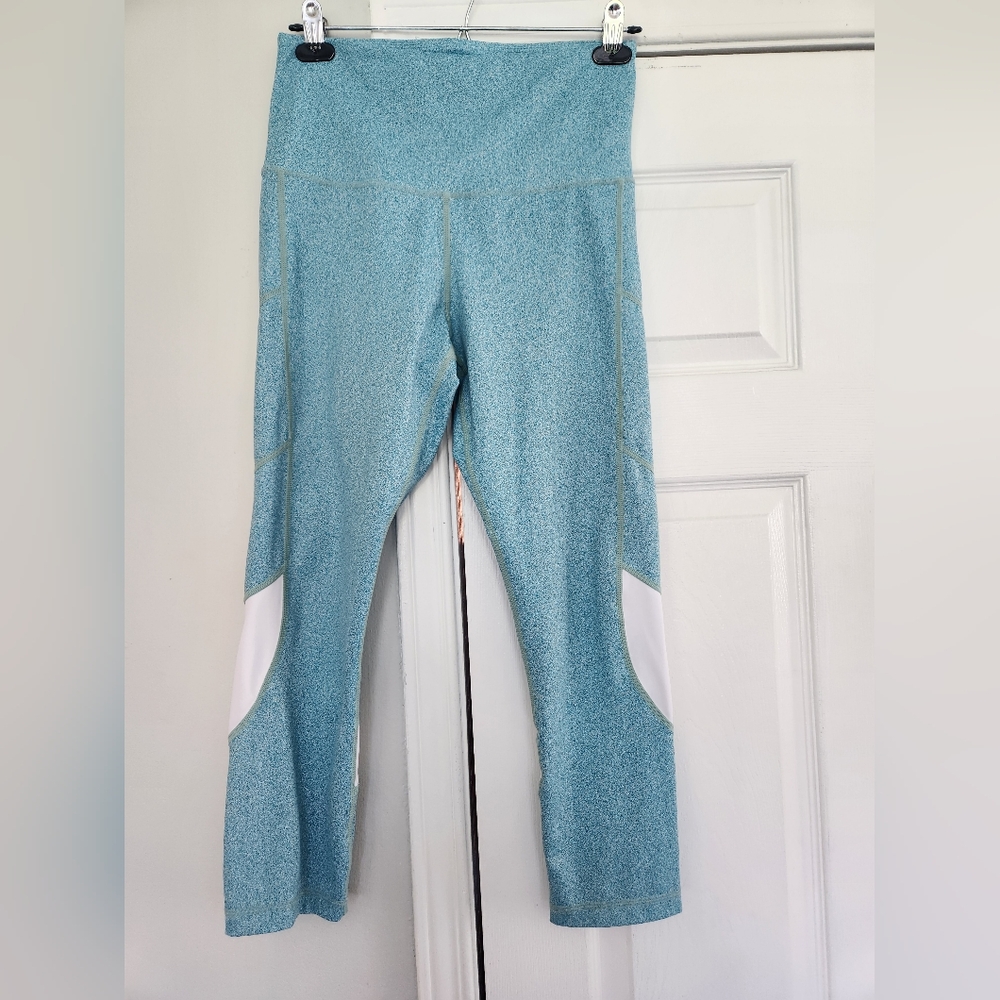 Zyia Active Turquoise & White Light n Tight Leggings Large (12/14)
